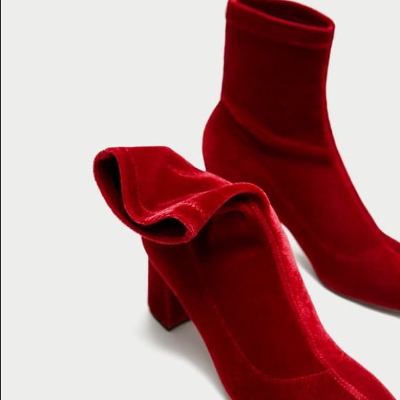 NWOT Zara Red Brick High Heel Velvet Ankle Boots - Picture 4 of 6